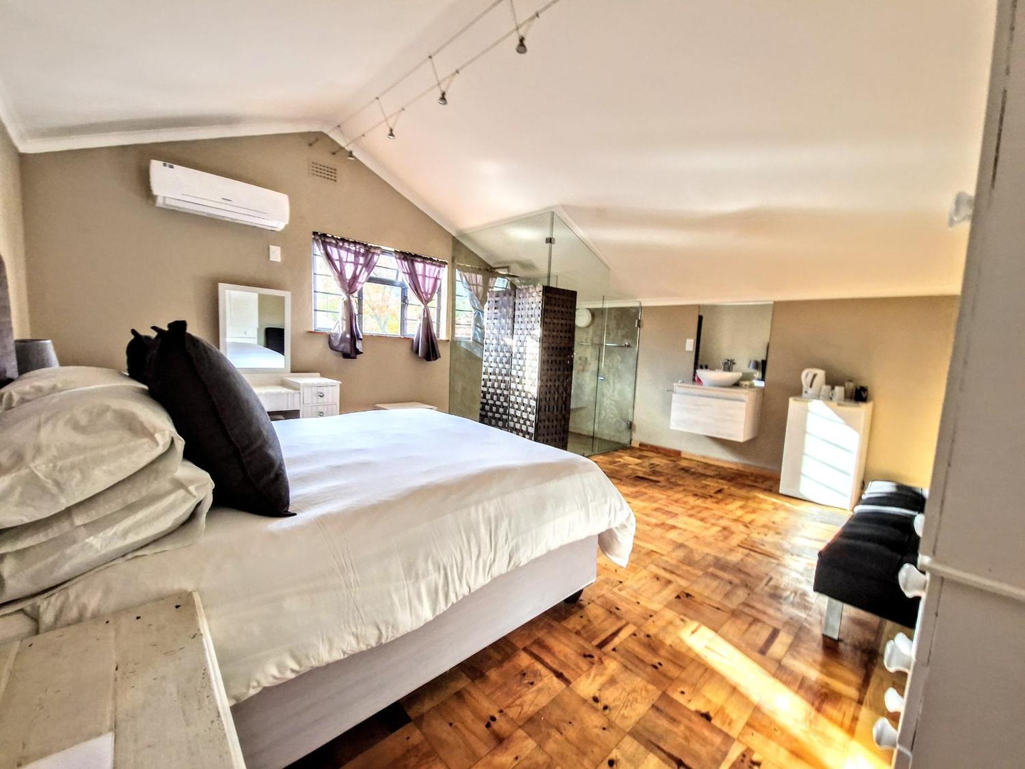 9 On Drommedaris Hotel สเตลเลนบอช ภายนอก รูปภาพ